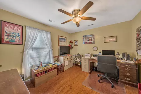 332 E Augusta Ave, Vinton, VA 24179 photo 18