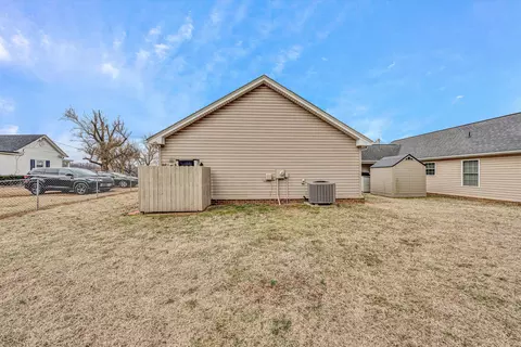 332 E Augusta Ave, Vinton, VA 24179 photo 23