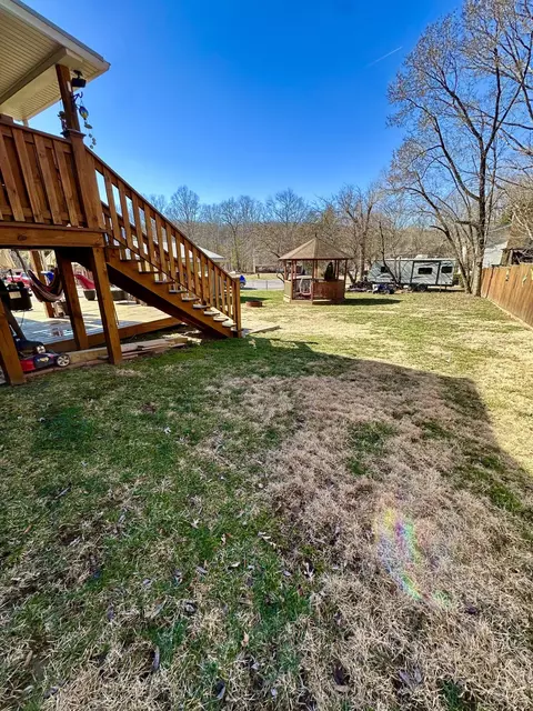 1201 Cherokee Trl, Covington, VA 24426 photo 10