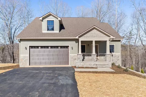 129 Walnut Trace Dr, Hardy, VA 24101