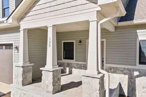 129 Walnut Trace Dr, Hardy, VA 24101 photo 4