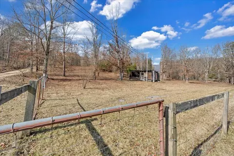 Exterior - 5707 Bens Run Rd, Covington, VA 24426 photo 10 of 15