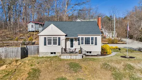 614 Dalewood Ave, Salem, VA 24153