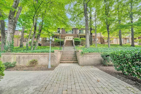 3406 Kim Ct #B12, Roanoke, VA 24018