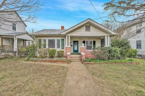 930 Penmar Ave SE, Roanoke, VA 24013