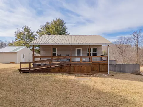 2448 Kyle Weeks Rd SW, Willis, VA 24380 photo 61