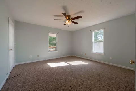 2448 Kyle Weeks Rd SW, Willis, VA 24380 photo 26