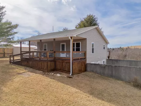 2448 Kyle Weeks Rd SW, Willis, VA 24380 photo 60