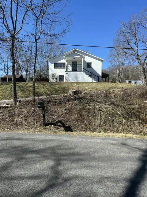 763 White Church Rd, Fincastle, VA 24090