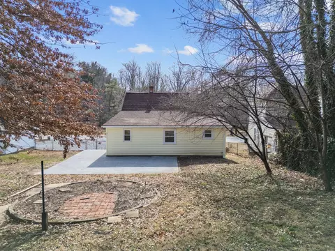 454 Tinker Ave, Vinton, VA 24179 photo 4