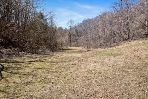 5679 Berry Patch Ln, Elliston, VA 24087 photo 43