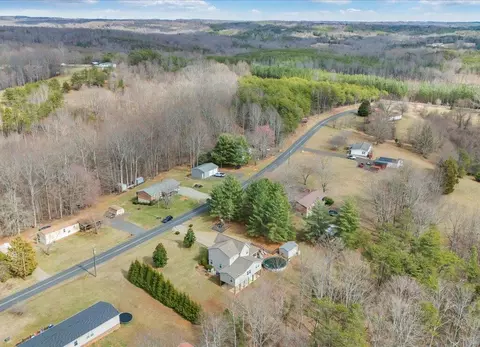 View/Area - 197 Motley Rd, Axton, VA 24054 photo 3 of 8