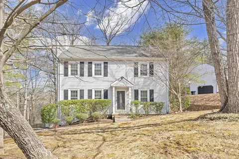 4736 Whipplewood Dr, Roanoke, VA 24018