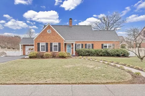 240 Lewis Ave, Salem, VA 24153