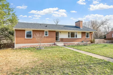 5207 Green Meadow Rd, Roanoke, VA 24018