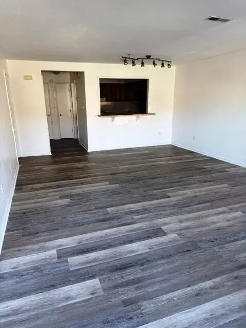 2425 Post Oak Rd, Salem, VA 24153 photo 3