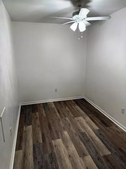 2425 Post Oak Rd, Salem, VA 24153 photo 14