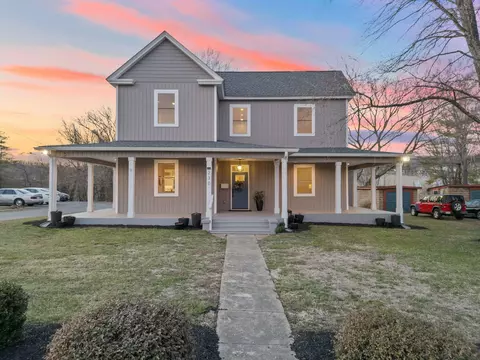 230 Diamond Ave, Rocky Mount, VA 24151