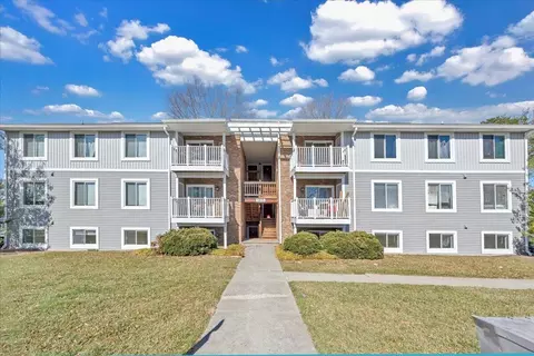 1215 Progress St NW #D, Blacksburg, VA 24060