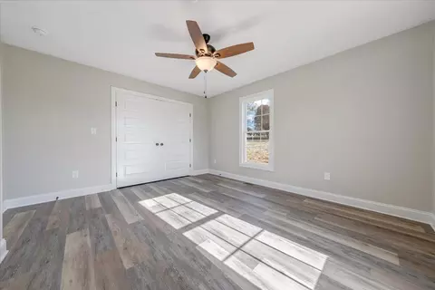 Bedroom - 1211 Mill Iron Rd, Goodview, VA 24095 photo 3 of 5