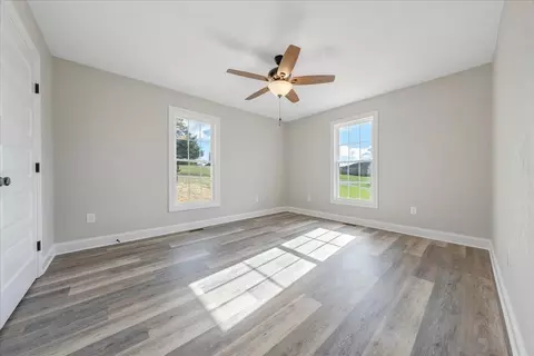 Bedroom - 1211 Mill Iron Rd, Goodview, VA 24095 photo 2 of 5