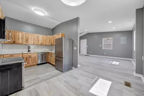 Other - 2214 Brookside Ln SE, Roanoke, VA 24014 photo 3 of 15