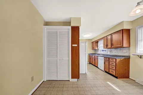 Other - 616 Two Tree Ln NE, Roanoke, VA 24019 photo 4 of 8
