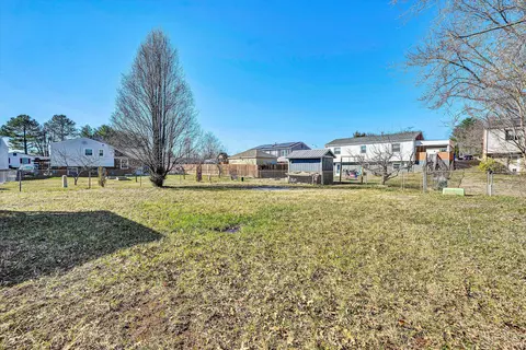 View/Area - 616 Two Tree Ln NE, Roanoke, VA 24019 photo 1 of 1