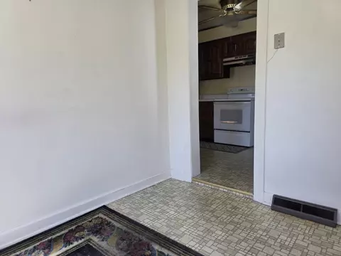 631 E Kline St, Covington, VA 24426 photo 9
