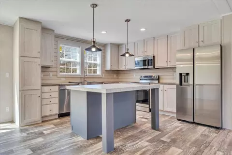 1533 Hollywood Rd, Appomattox, VA 24522 photo 12