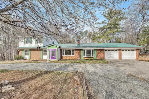 1427 Truman Hill Rd, Hardy, VA 24101
