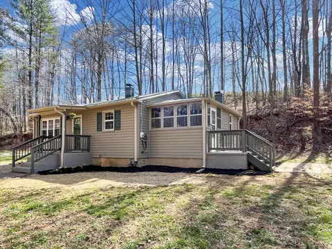 777 Fairfield Rd, Bassett, VA 24055