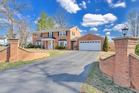 5281 N Spring Dr, Roanoke, VA 24019