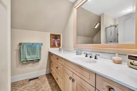 Bath - 405 Island View Dr, Penhook, VA 24137 photo 5 of 8
