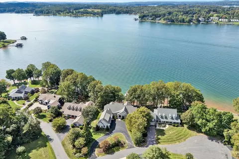View/Area - 405 Island View Dr, Penhook, VA 24137 photo 2 of 3