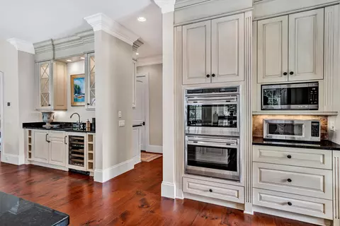 Kitchen - 405 Island View Dr, Penhook, VA 24137 photo 5 of 5