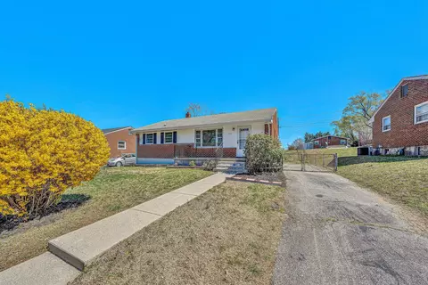 2152 Ellison Ave, Salem, VA 24153