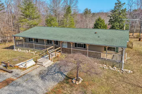 1155 Terrell Dr, Wirtz, VA 24184