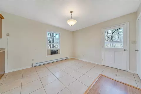 324 Longview Ct, Pulaski, VA 24301 photo 7