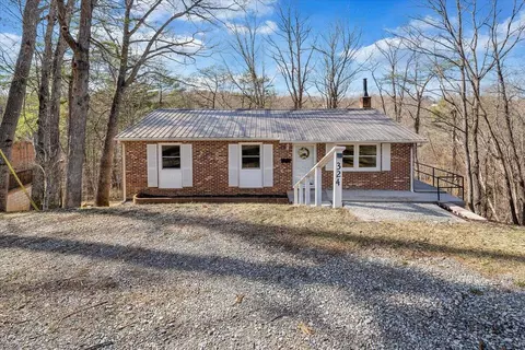 324 Longview Ct, Pulaski, VA 24301 photo 39