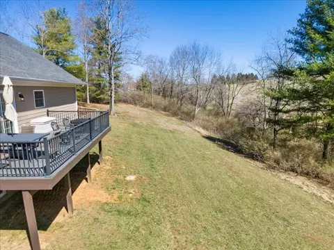 Exterior - 4030 Old Baltimore Rd, Draper, VA 24324 photo 21 of 41