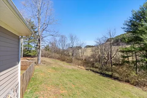 Exterior - 4030 Old Baltimore Rd, Draper, VA 24324 photo 10 of 41