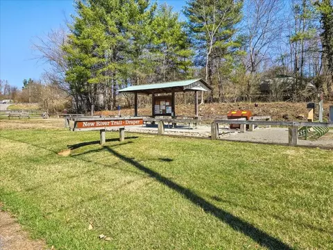 Exterior - 4030 Old Baltimore Rd, Draper, VA 24324 photo 30 of 41