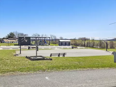 Exterior - 4030 Old Baltimore Rd, Draper, VA 24324 photo 39 of 41