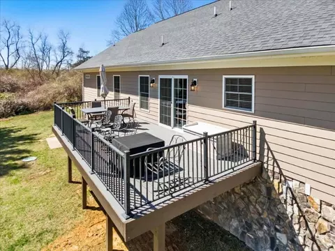 Exterior - 4030 Old Baltimore Rd, Draper, VA 24324 photo 19 of 41