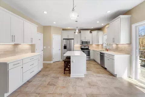 Kitchen - 4030 Old Baltimore Rd, Draper, VA 24324 photo 1 of 8