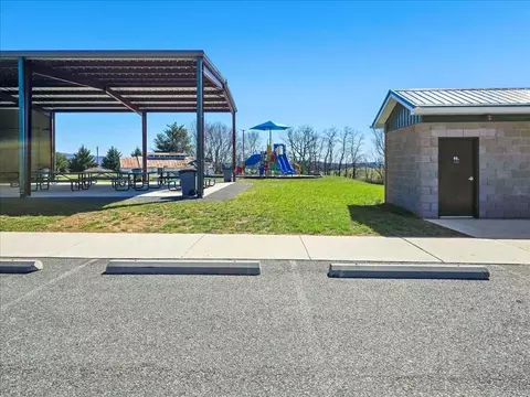 Exterior - 4030 Old Baltimore Rd, Draper, VA 24324 photo 37 of 41