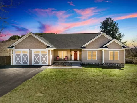 4030 Old Baltimore Rd, Draper, VA 24324