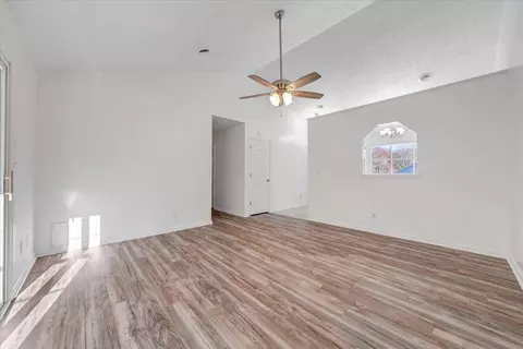 3350 Springtree Dr NE, Roanoke, VA 24012 photo 12