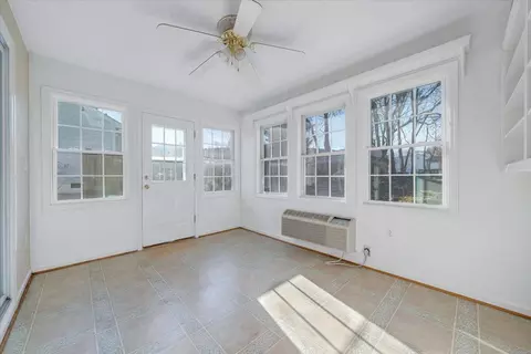 3350 Springtree Dr NE, Roanoke, VA 24012 photo 15